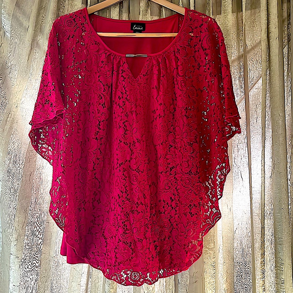 SOLD Simply Emma Bright Fuchsia Floral Lace Blouse